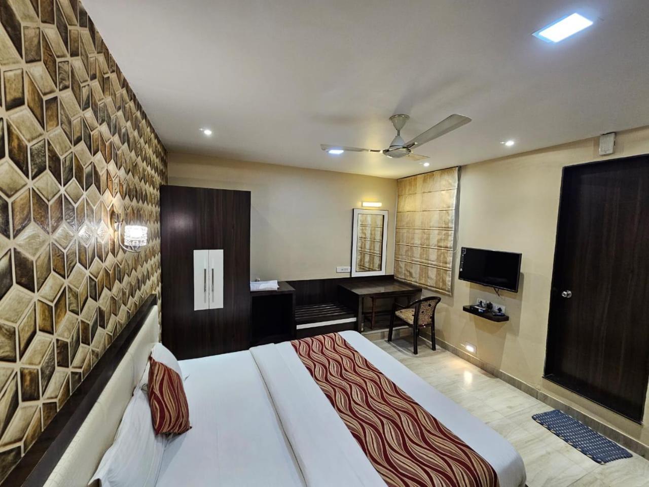Royal Guest House Benares Buitenkant foto